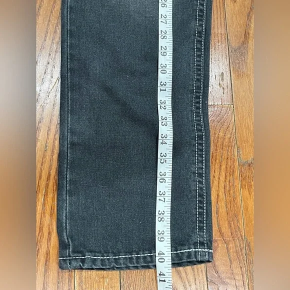 Classic Black Straight Leg Jeans for Women - Picture 8 of 16